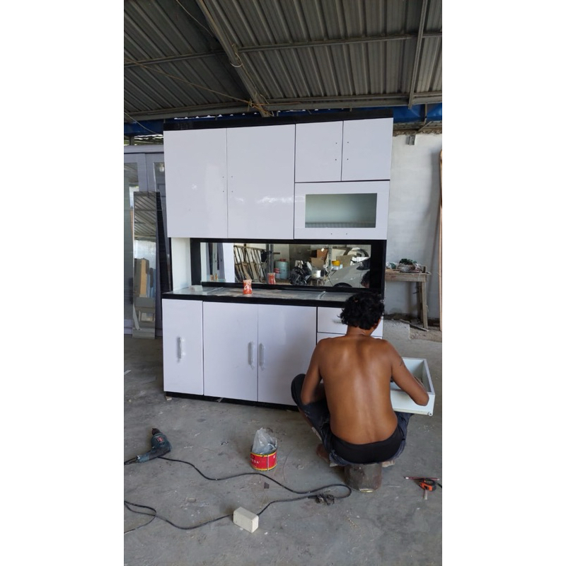 Lemari Rak Dapur HPL Tempahan