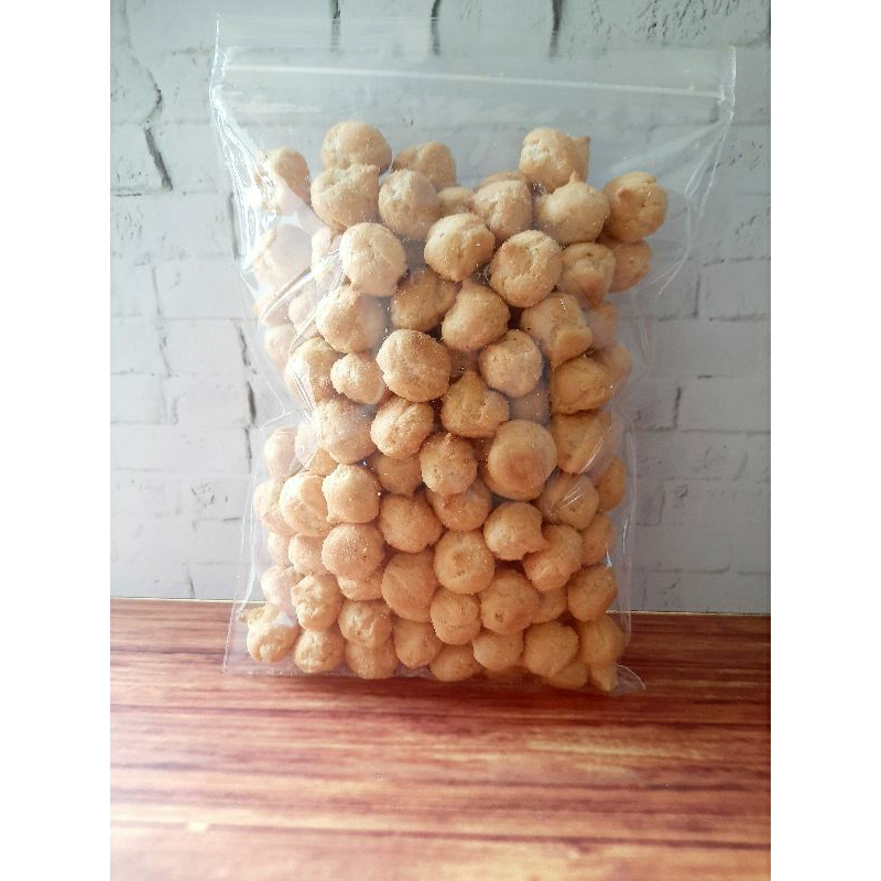 

soes kering asin 150 gr