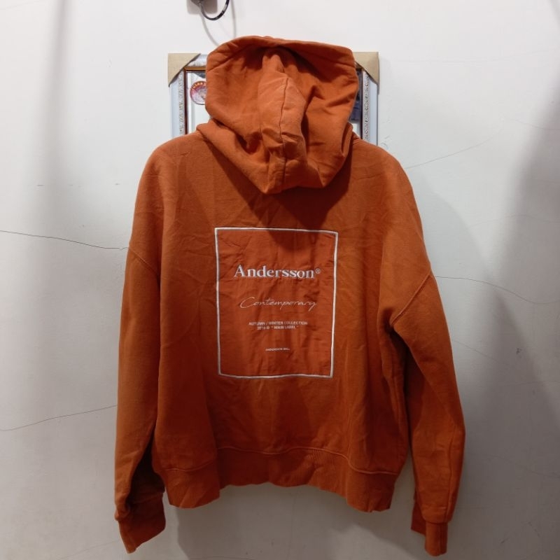 hodie second brand Anderson bell