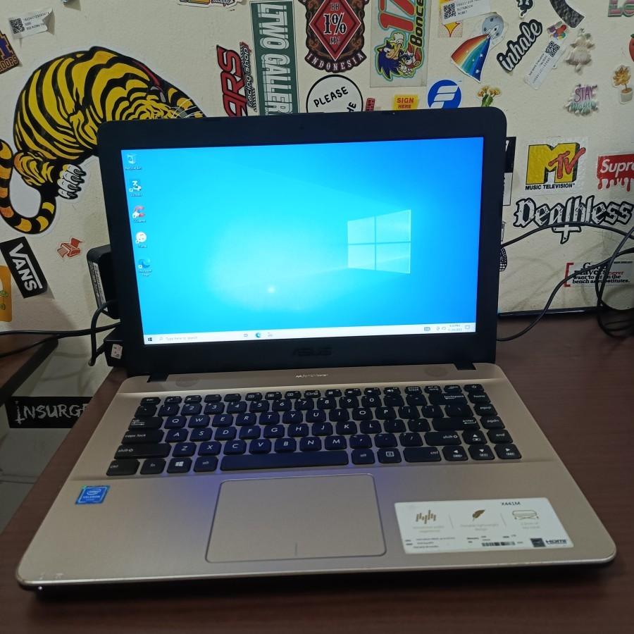 Laptop Asus Vivobook x441m intel celeron N4020 Ram 4/1TB HDD W11 Second