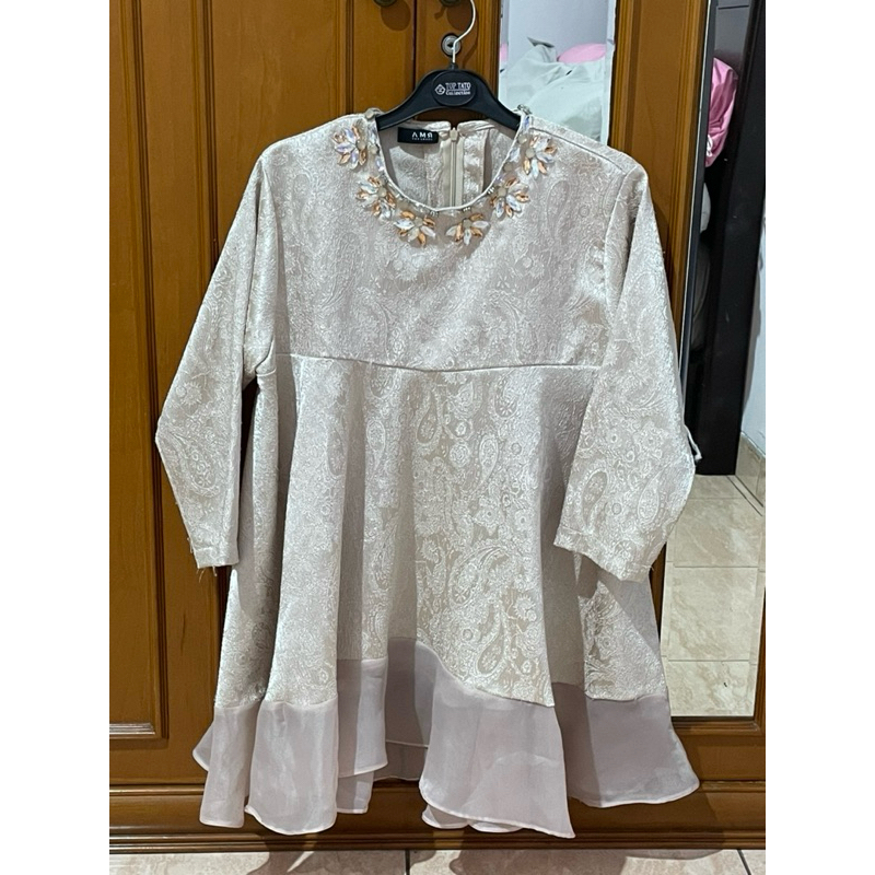 amr the label preloved baju kondangan
