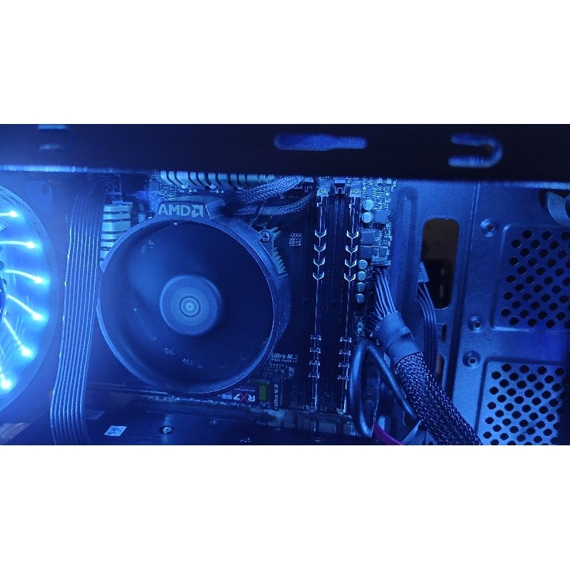 sepaket processor ryzen 7 1800x + mobo asrock ab350 pro4 + ram