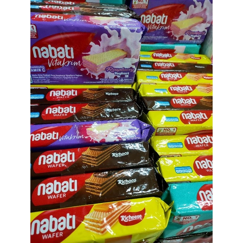 nabati wafer beli 2 gratis 1