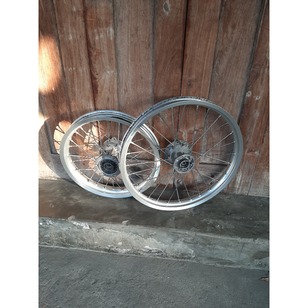 Roda KLX Ring 16/19 Velg Takasago Excel Asia Tanpa Ban Tromol Ori