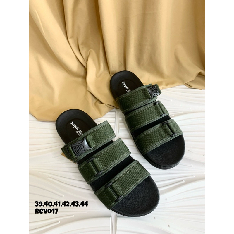 sandal cowok yongki komaladi