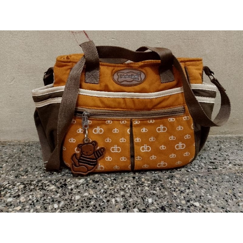 Tas Perlengkapan Bayi Ukuran Kecil merk Dialogue (preloved)