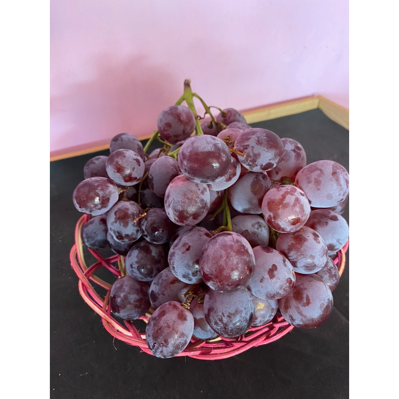 

Anggur Merah Fresh