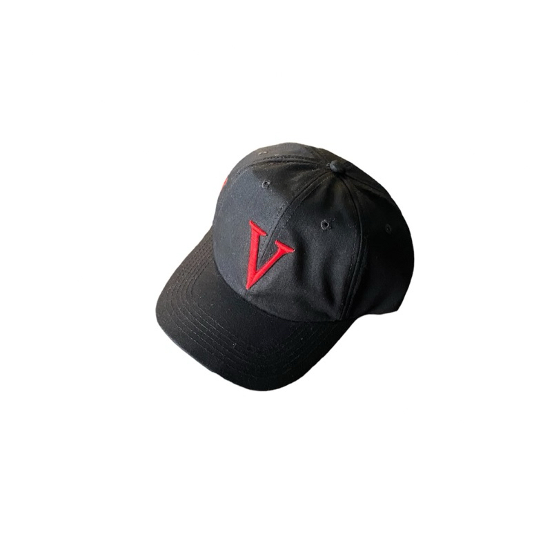Vowel cap | V - Blk
