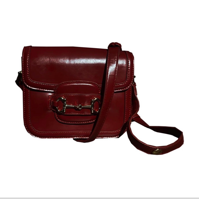 PRELOVED Cherry horsebit slingbag