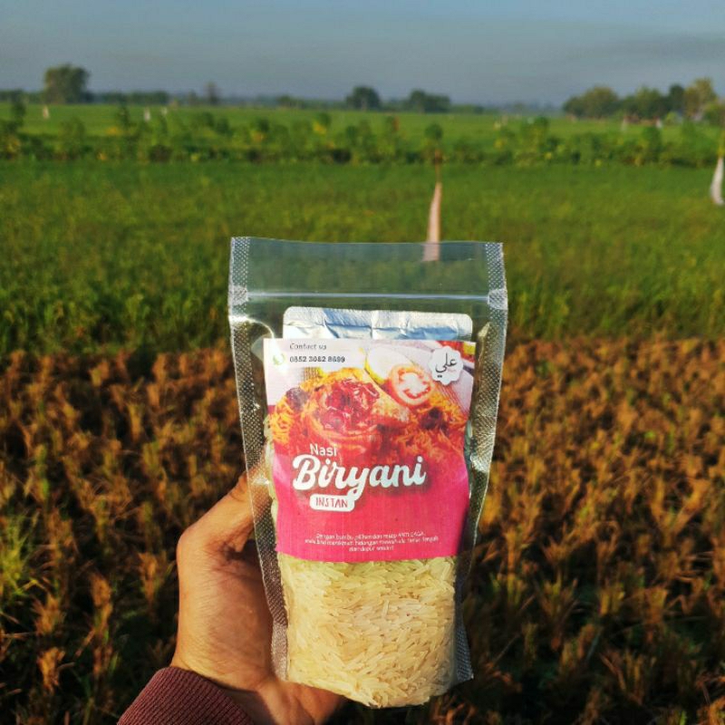 

BASMATI 250gr dan Paket Bumbu BRIYANI instan