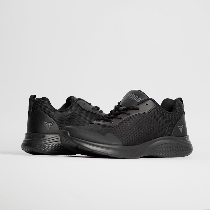 Flymax Easy Walk All Black / Sneakers / Sepatu Sekolah / Sepatu Sport