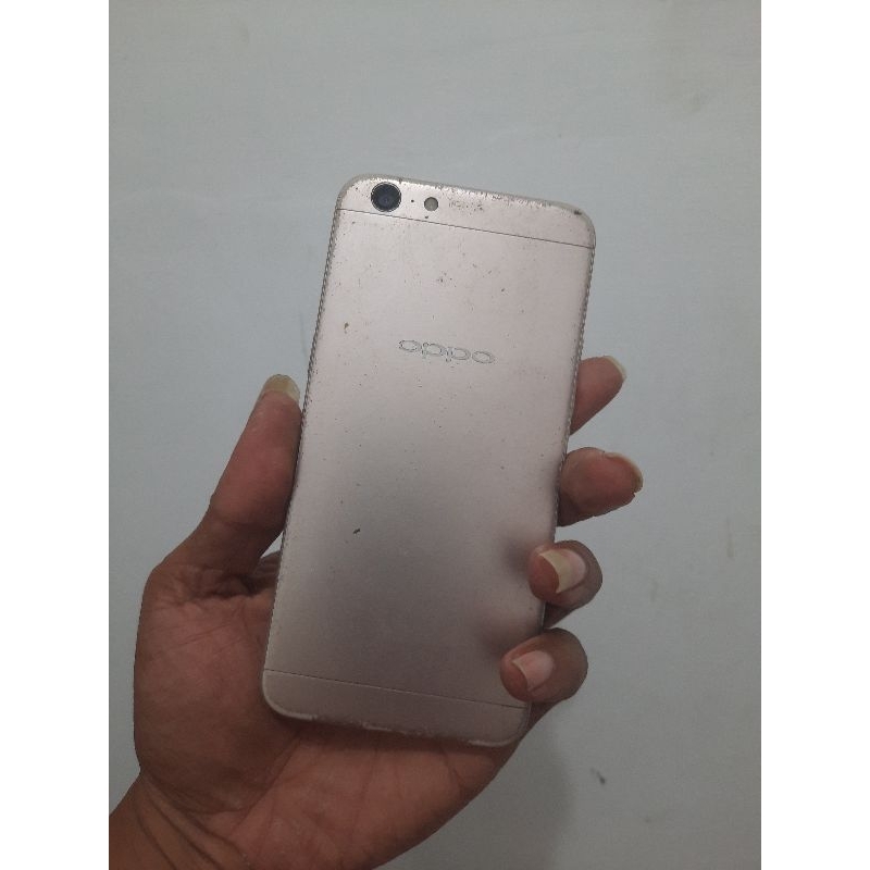 oppo a57 minus LCD mesin garansi normal