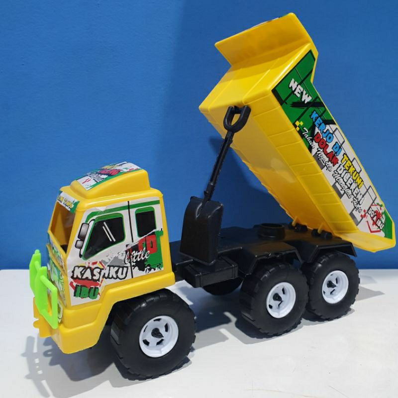 mainan truck oleng truck pasir plastik ttd