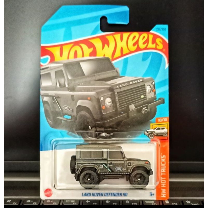 Hot wheels land rover defender 90