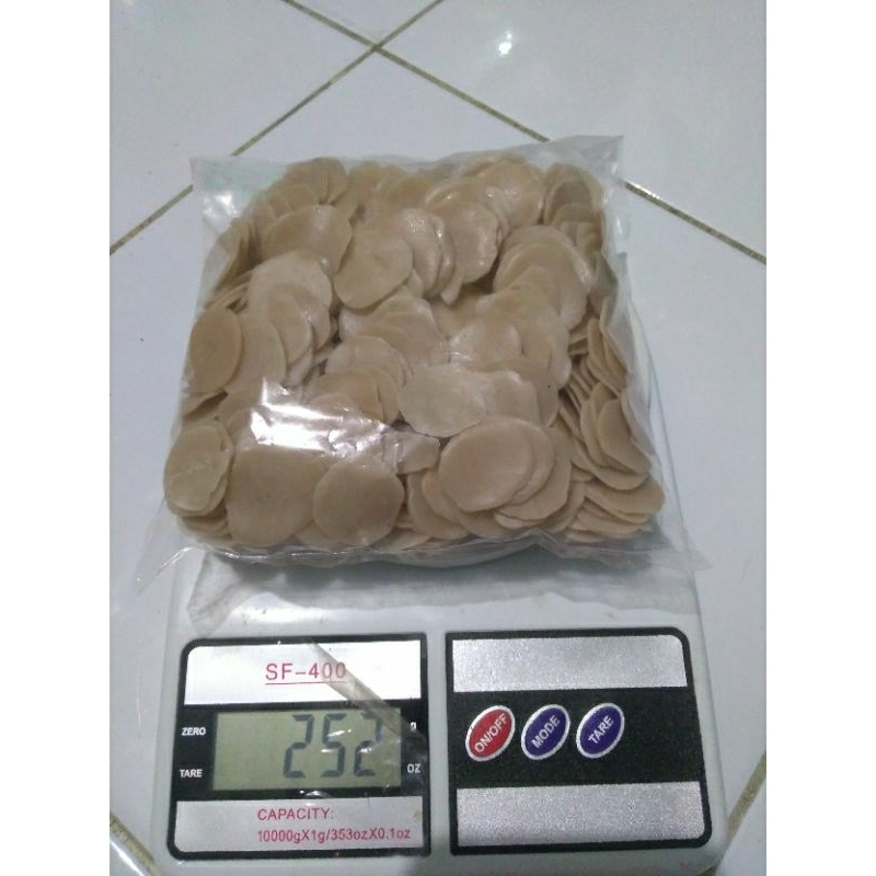 

Kerupuk mentah rasa ikan / Kerupuk PANTHER 250 gr