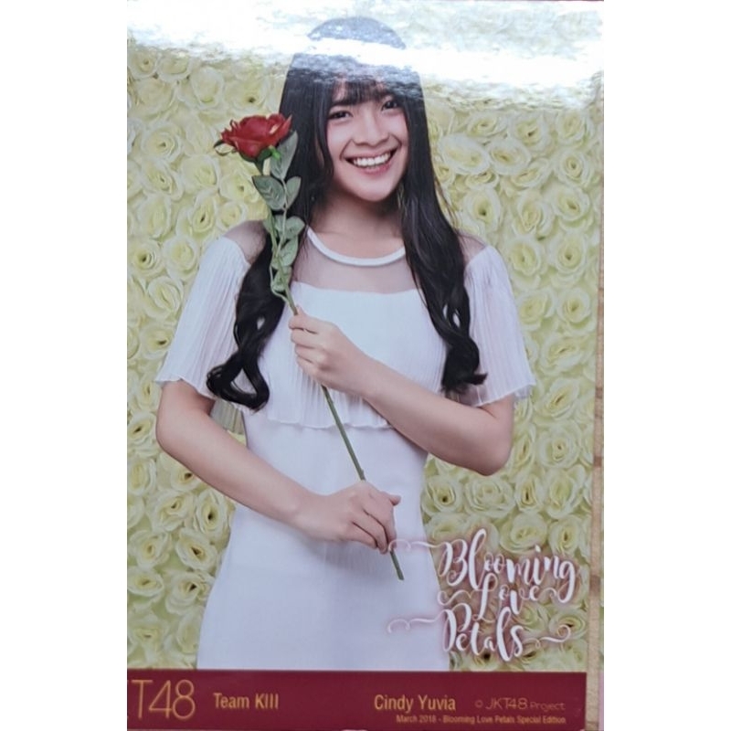 

photopack yupi blooming love jkt48