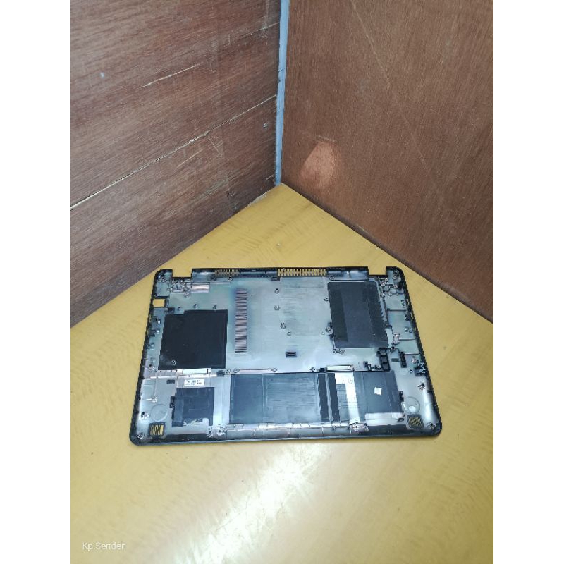 Casing Bawah Bottom Case Laptop Asus X505 X505Z X505ZA