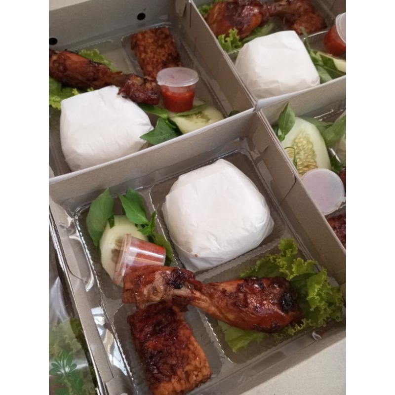 nasi ayam bakar lalapan