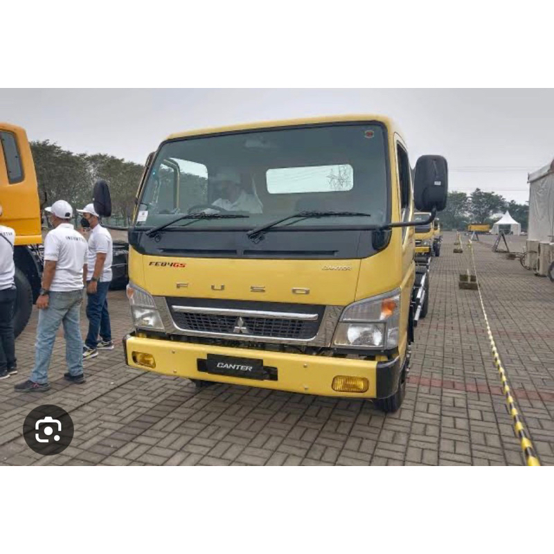 front grill/ gril rambang lampu CANTER ps136 hdl cabin lebar Euro 4 original