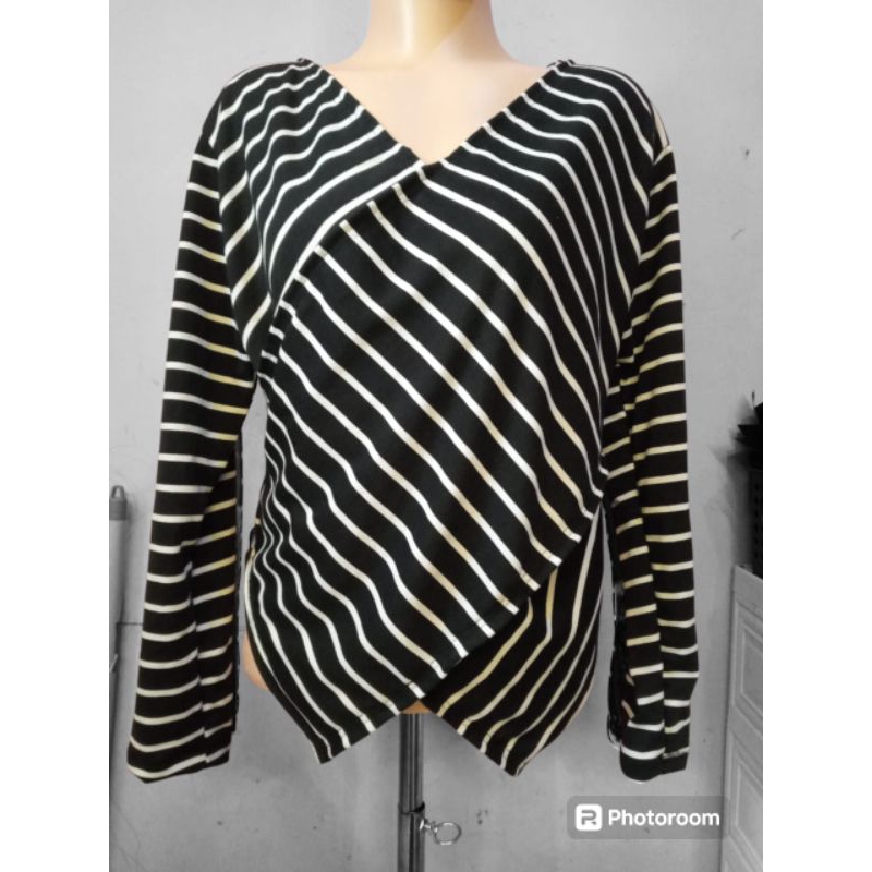 baju atasan wanita kaos t-shirt crop top salur kerah v neck silang (bukan Preloveed)