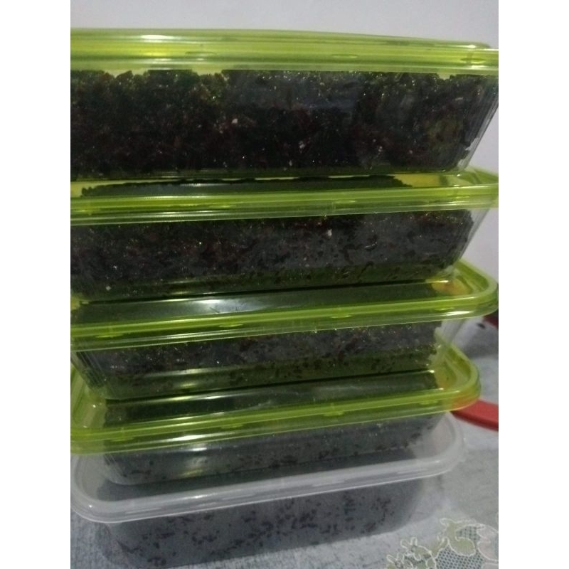 

Tape ketan hitam manis