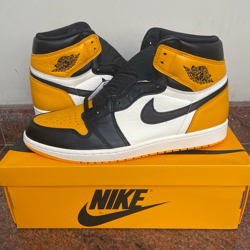 Air Jordan 1 High OG Taxi