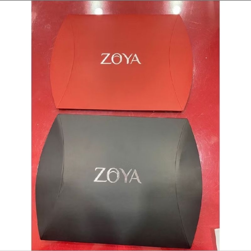 

Zoya Packaging box pillow