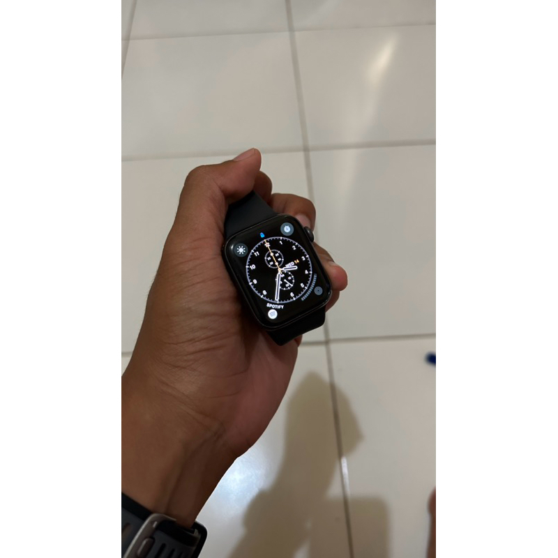 APPLE WATCH SERIES 5 44MM