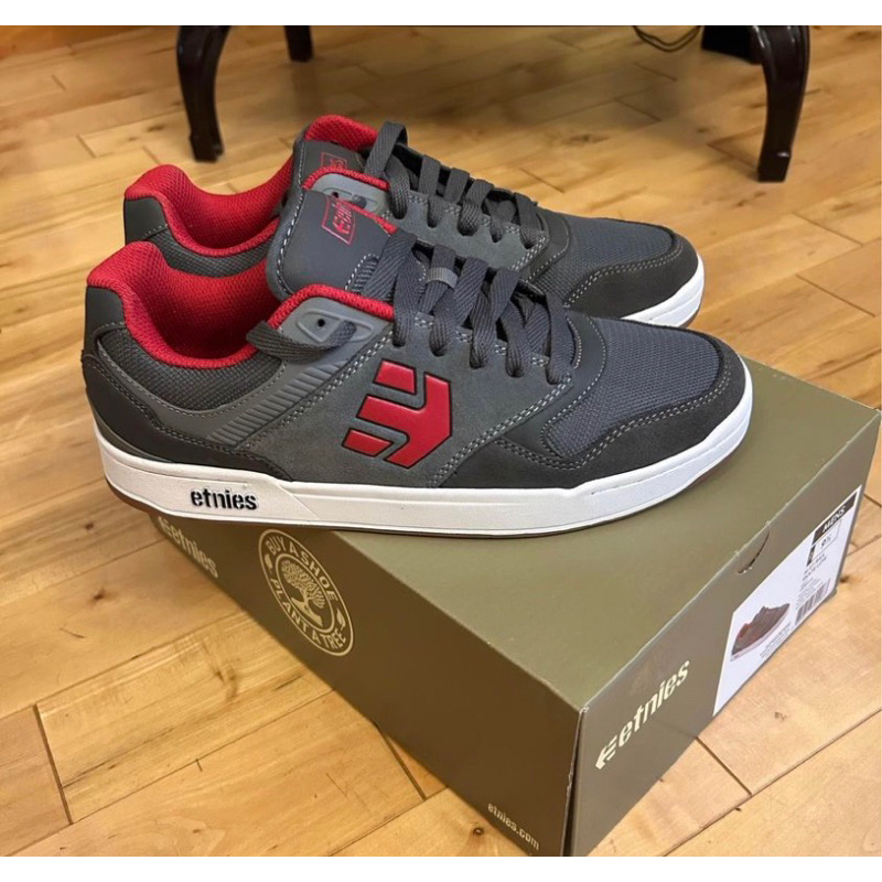 Etnies • rail skate low • dark grey/red/white