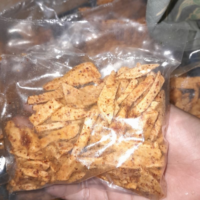 

Paket usaha (30 pcs) basreng pedas daun jeruk 100 gr, basreng viral