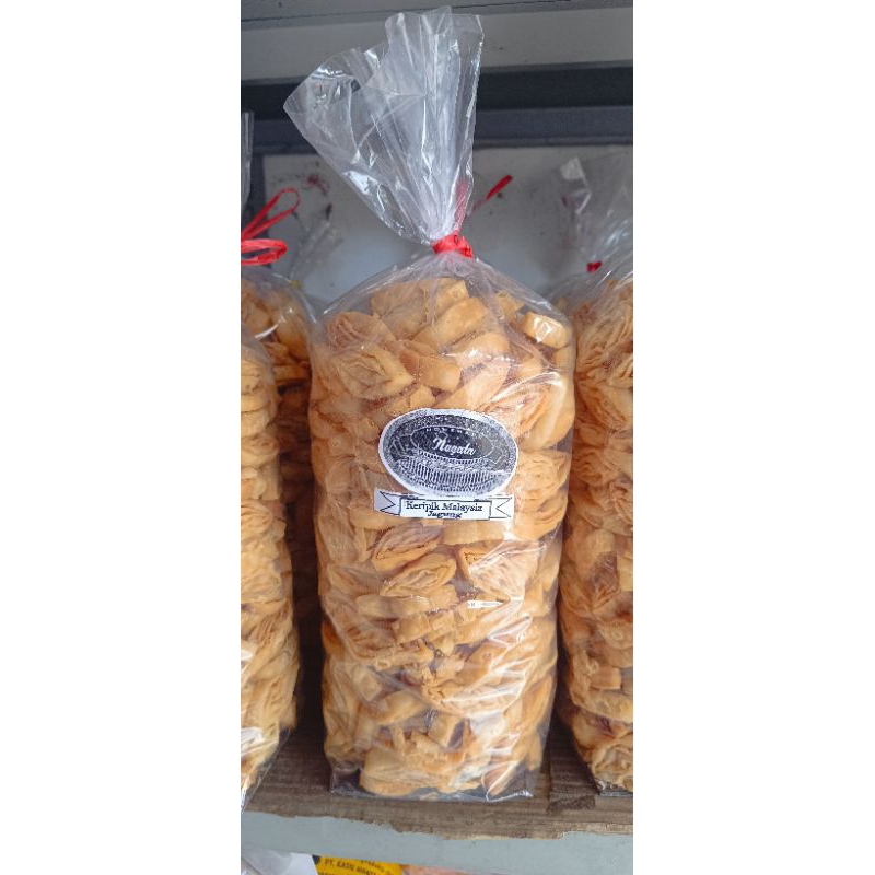 

KERIPIK PANGSIT MALAYSIA GURIH RENYAH/KERIPIK PANGSIT GULUNG/HARGA GROSIR 1KG