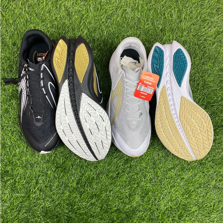 Sepatu Running Specs IGNITION SV SUBS1