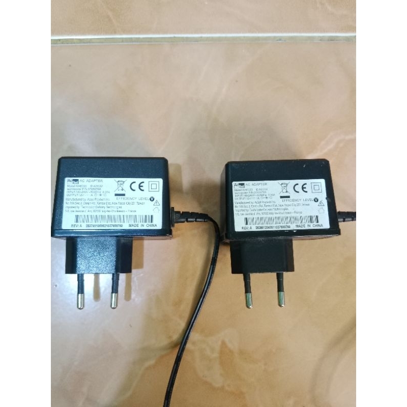 Adaptor AcBel 12V 1A