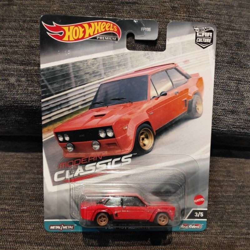 hotwheels modern classic fiat 131 abarth merah FREE PROTEKTOR