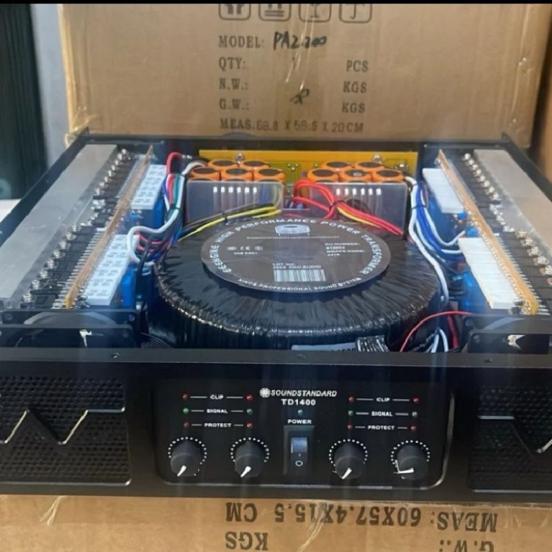 POWER AMPLIFIER SOUNDSTANDARD TD1400 4CH 4X1200 WATT