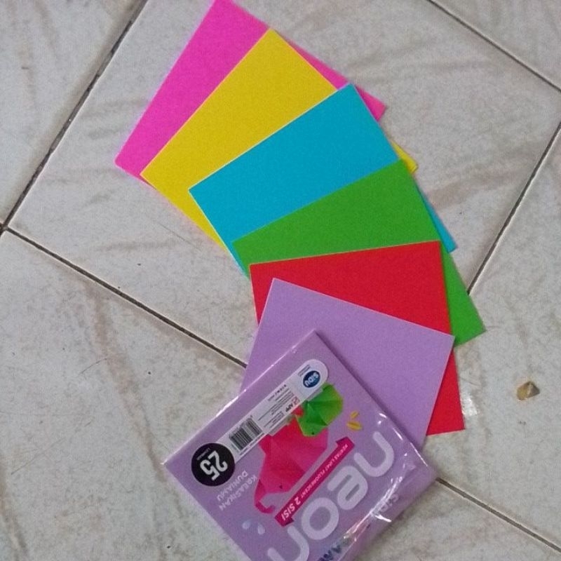 

(1PACK) ORIGAMI SIDU 14X14 (25LEMBAR)