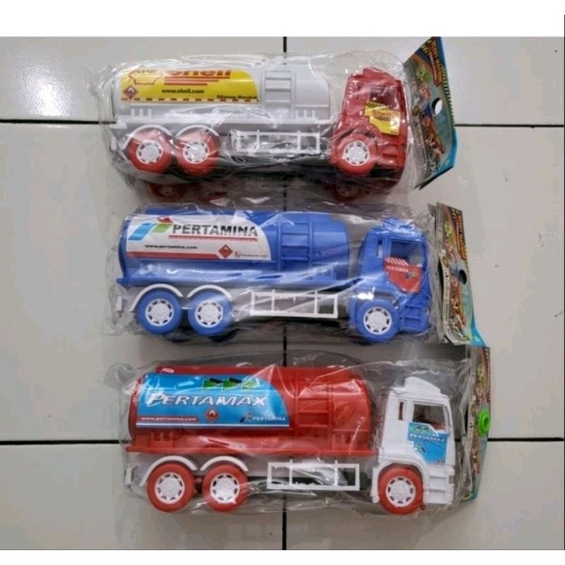 Mainan Truck Tangki  Bahan Bakar ST 2035 / StT 2055