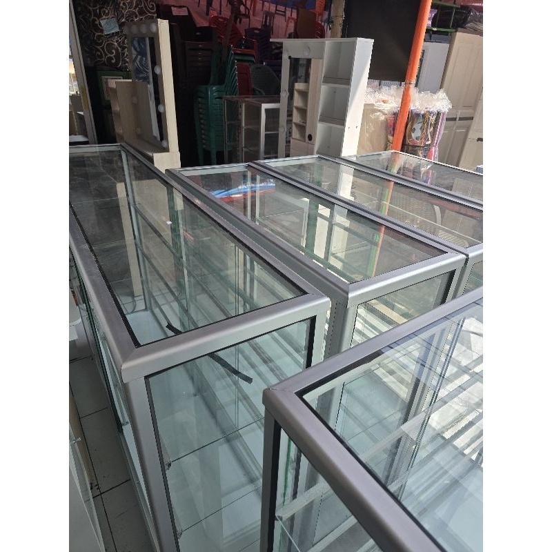 ETALASE KACA 150 CM