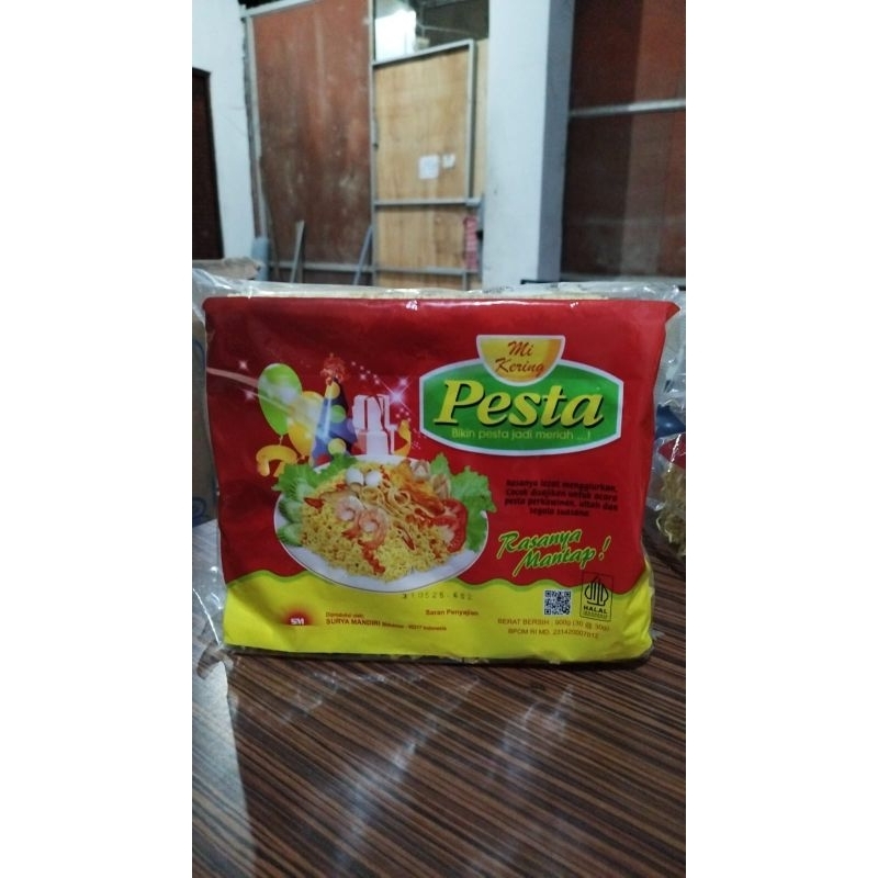 

Pesta Mie Kering 900 gram isi 30 keping @30 gram