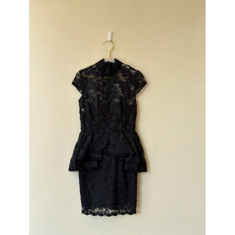 PRELOVED Black Lace Dress Designer Desainer Angela Chung party gown / wedding gown / bridesmaids gow
