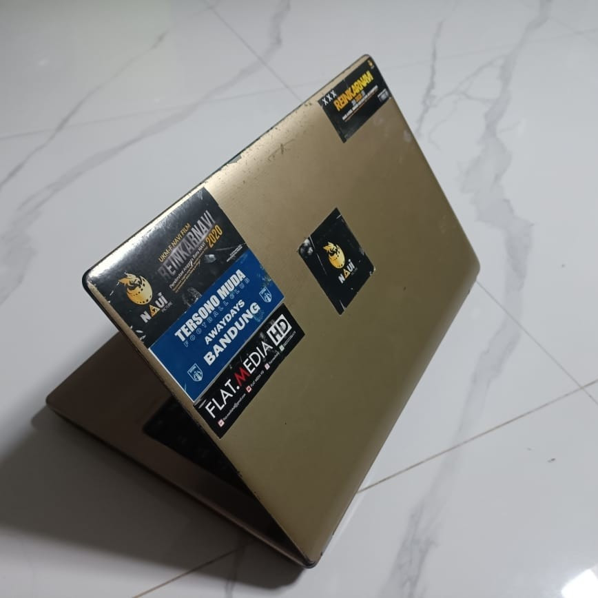 Casing case laptop acer 4750 4752 4352 4743 fullset