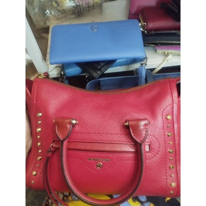 mk carine preloved