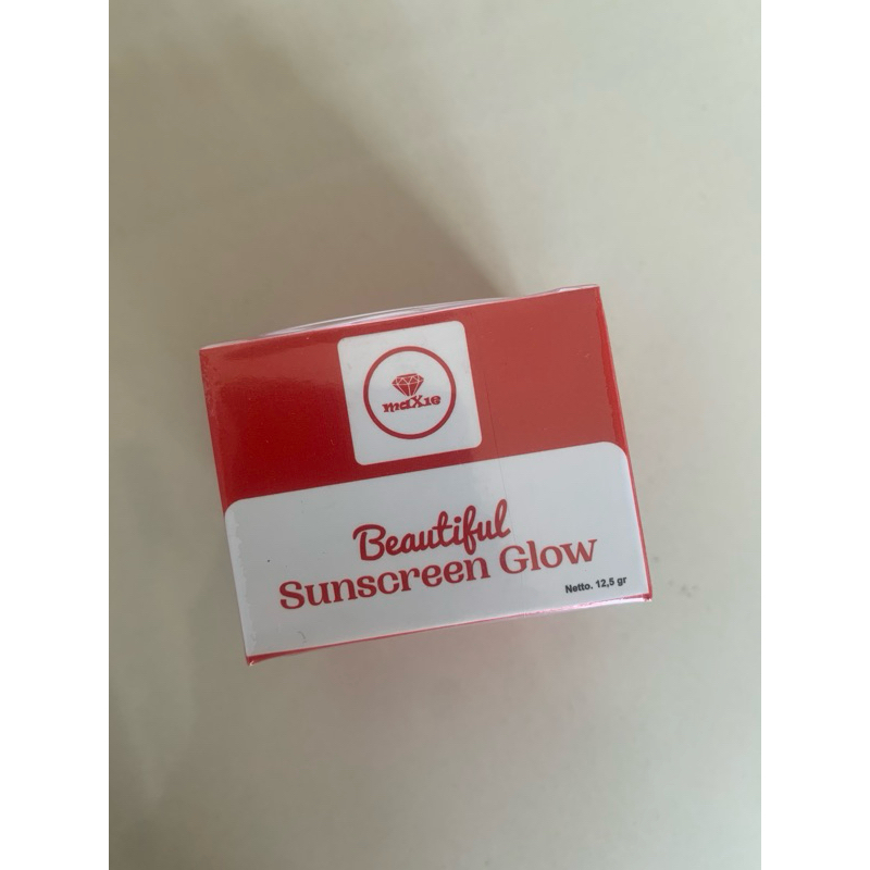 SUNSCREEN GLOWING BY MAXI GLOW BPOM SPF 30
