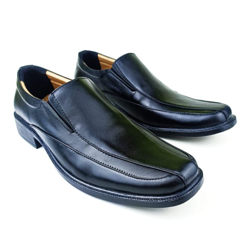 Claway Sepatu Pantofel Pria Kulit  Asli Pantofel Hitam Pria Sepatu Pantofel Kerja Kantor Kulit Pria
