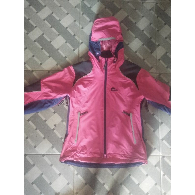 jaket outdoor NEPA