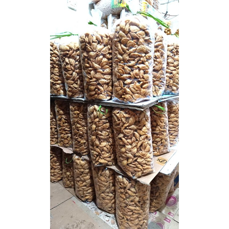 

PASTEL FULL ABON istimewa 1 kg