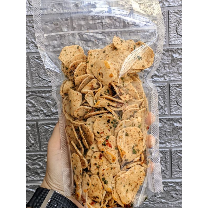 

Basreng Koin pedas Daun Jeruk ukuran 250gr