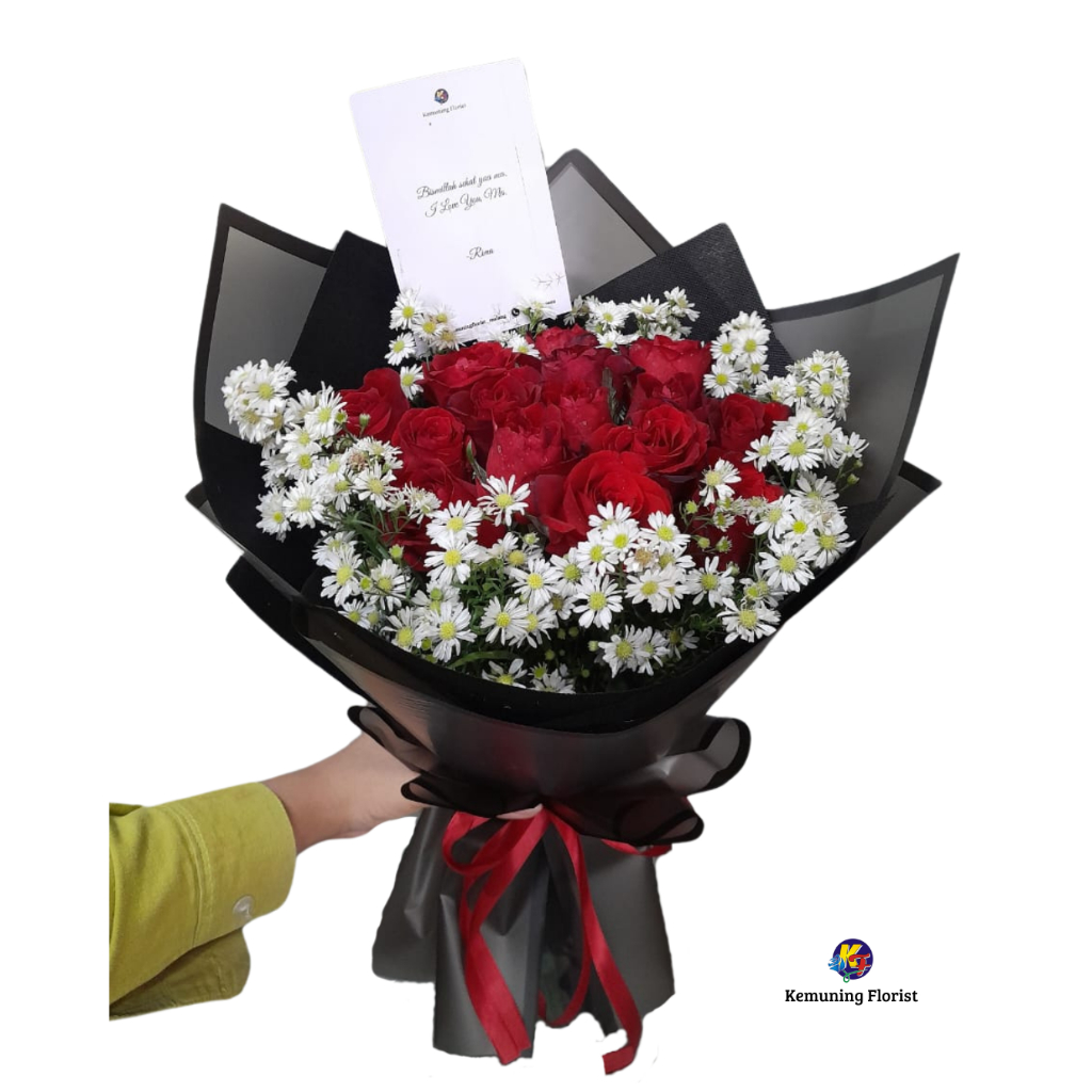 Hand buket malang/bunga tangan malang/fresh flower/bunga segar malang