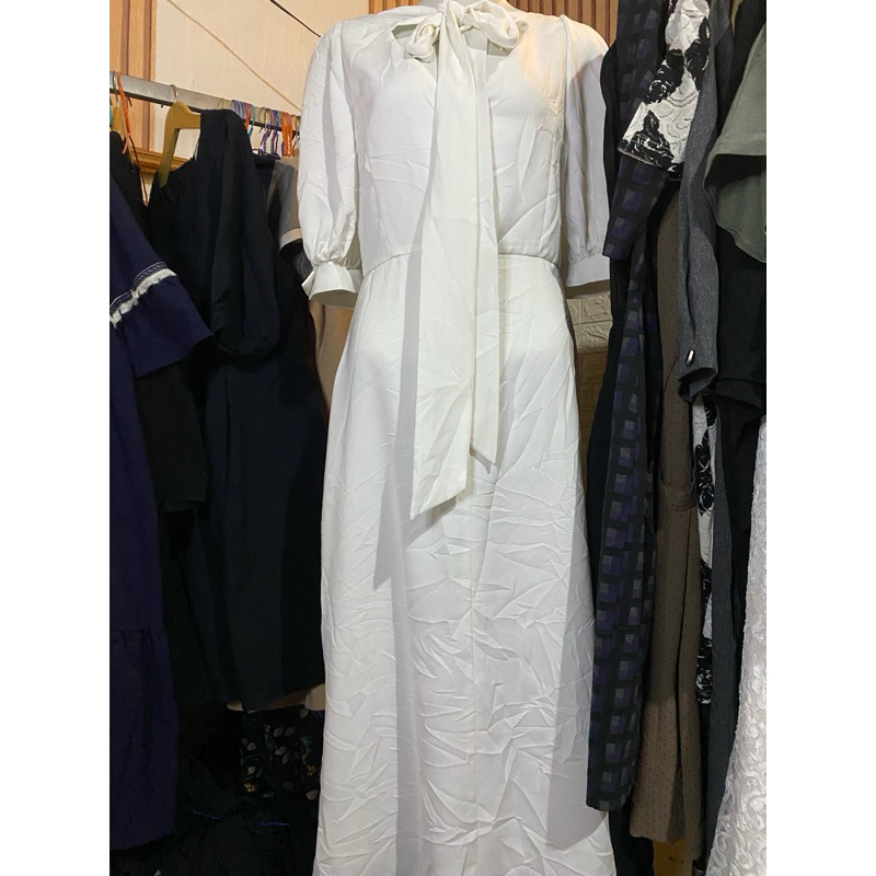 DRESS PUTIH KOREAN