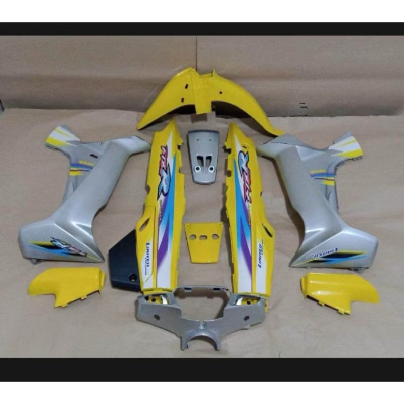 cover bodi full set bodi Fizr fiz R kuning silver